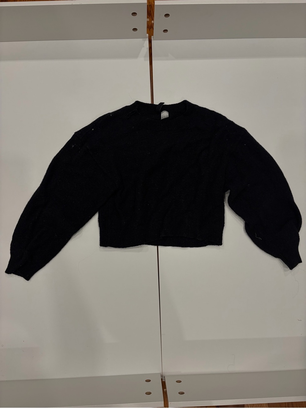 H&M Black Cropped Balloon Sleeve Sweater